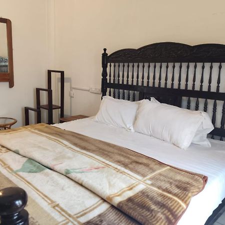 Hotel Vedha Ayurvedic Panchakarma Treatment Centre Alappuzha Habitación foto